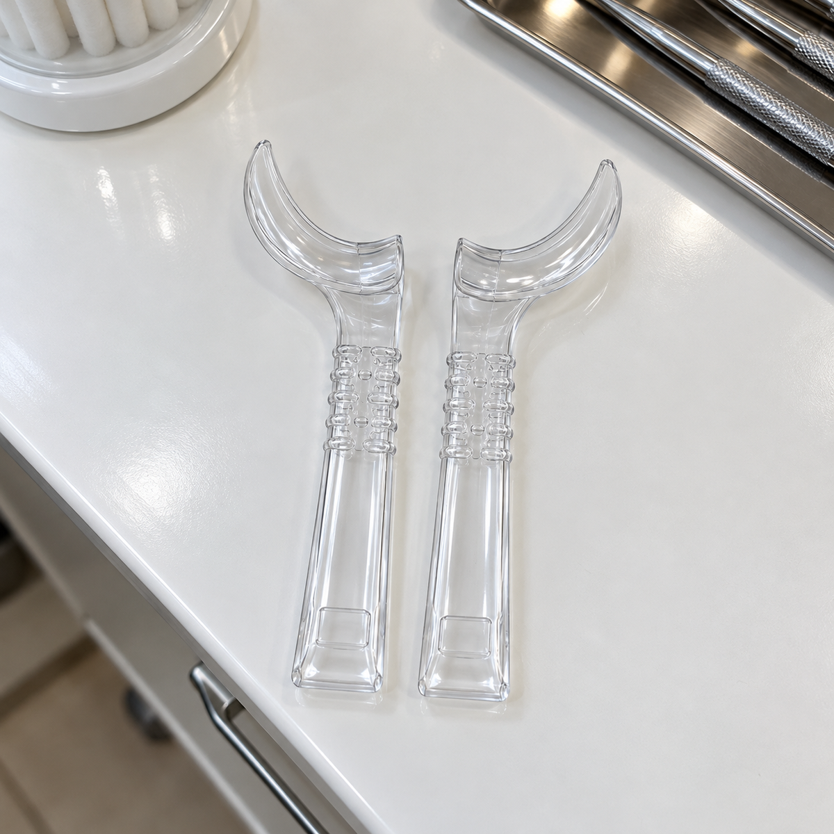 Half-Size Cheek Retractors for Dental Photography — Compact Lip Retractor Pair for Narrow Arches
